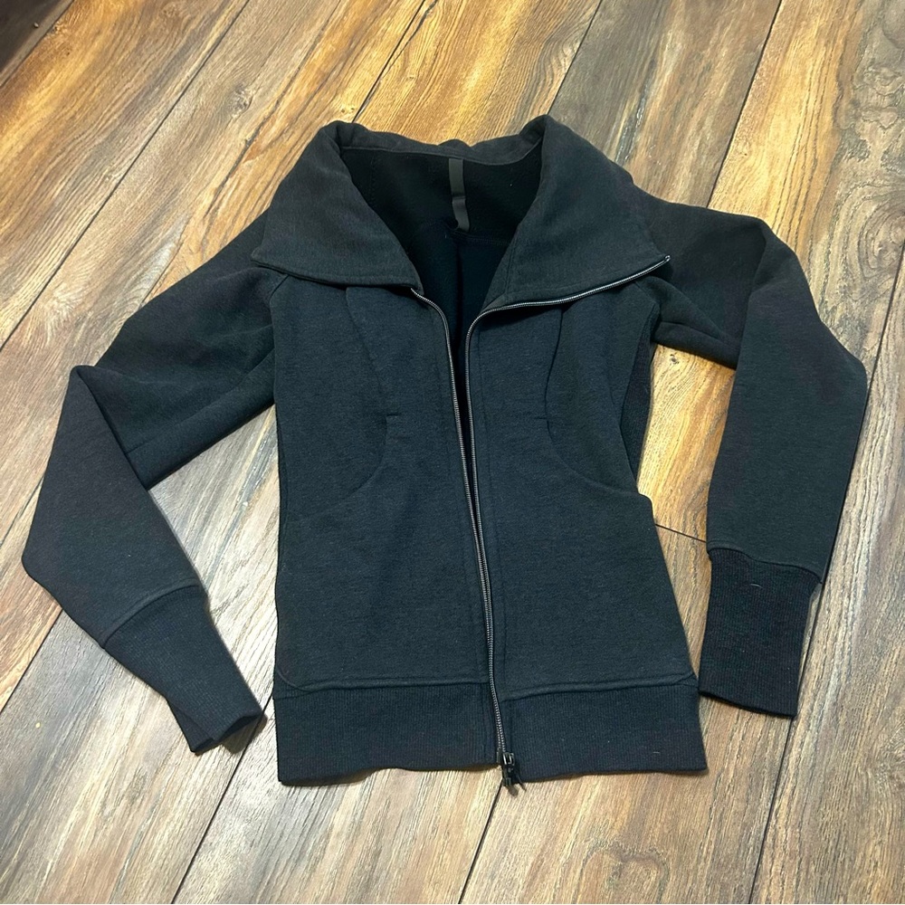 Lululemon Jacket
